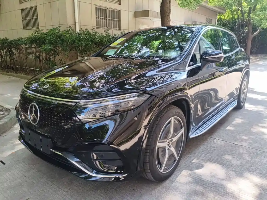 Mercedes-Benz EQS SUV — миниатюра 2
