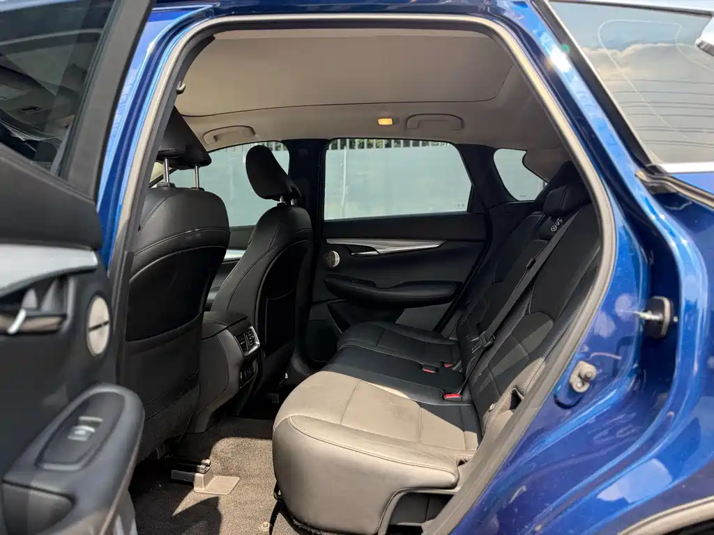 Infiniti QX50 — миниатюра 6