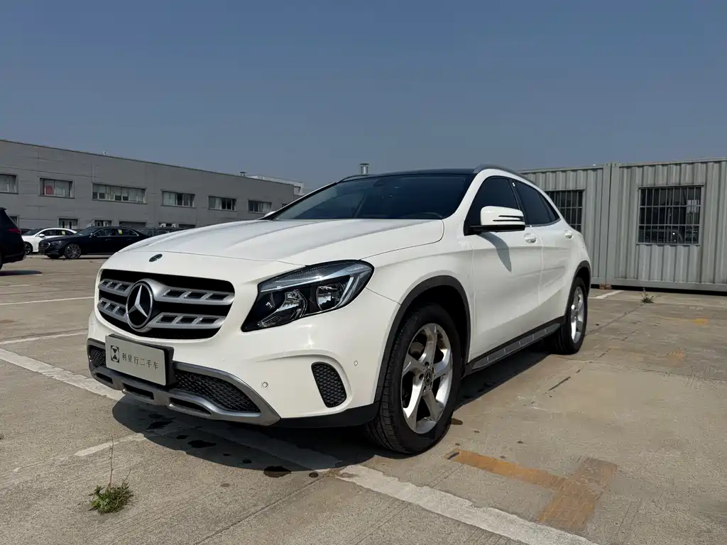 Mercedes-Benz GLA 2019