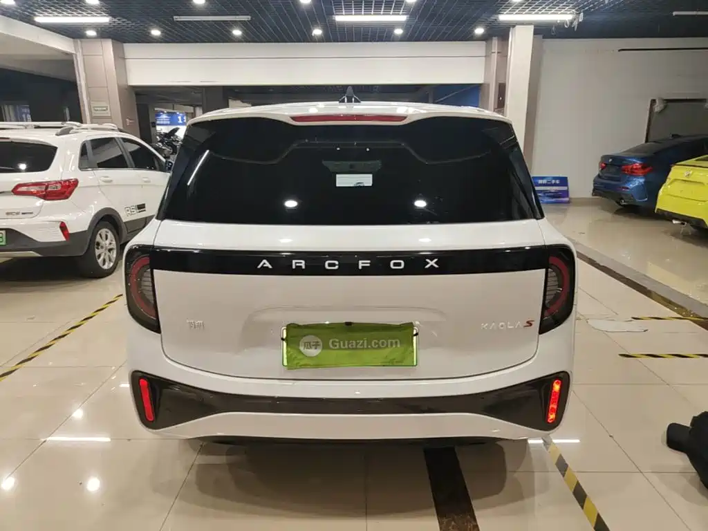 ARCFOX S — миниатюра 6