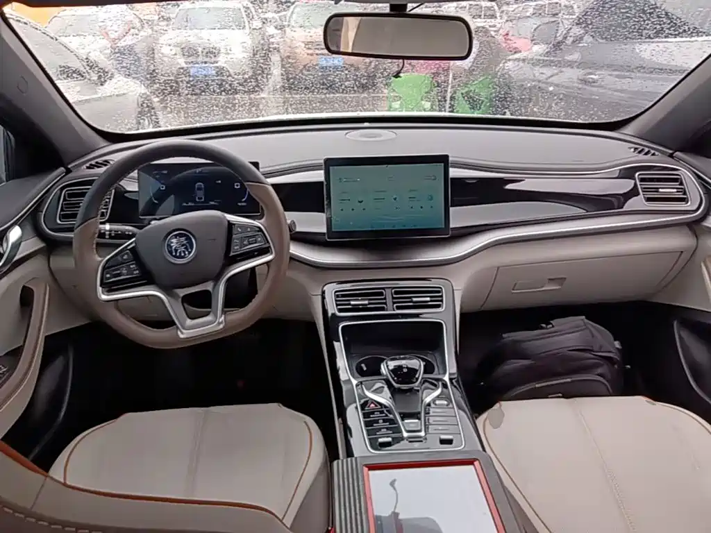 BYD Qin PLUS — миниатюра 10