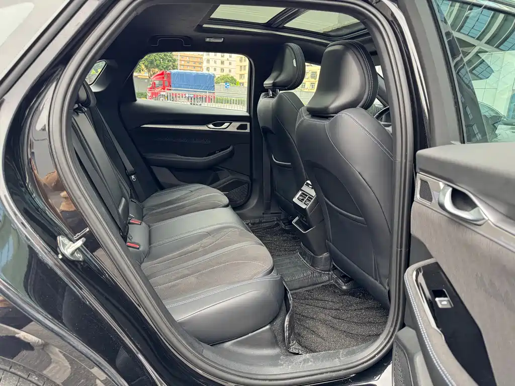 GEELY AUTOMOBILE XINGRUI