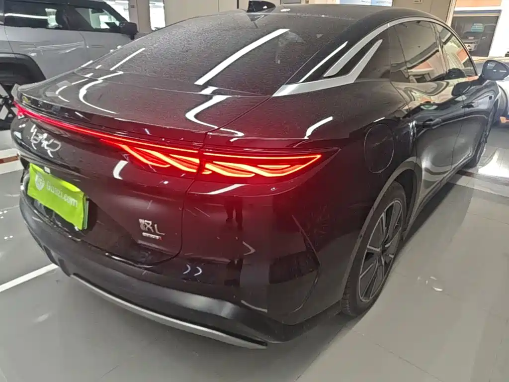 BYD Han L 2025 DM-i 200KM Flagship