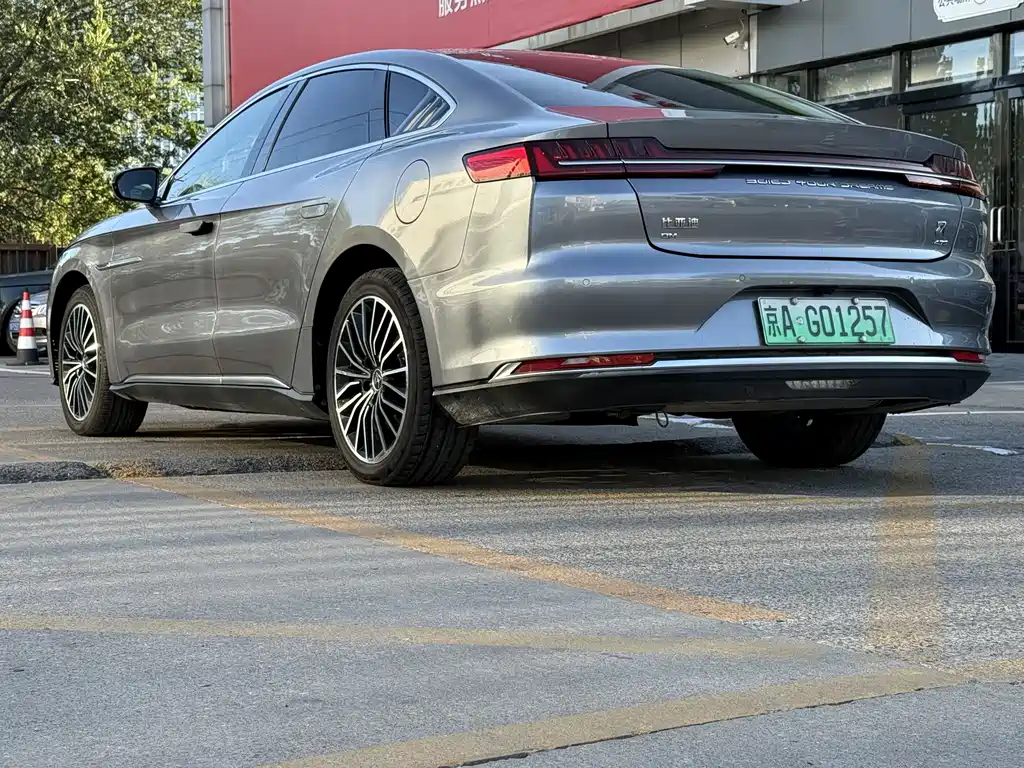 BYD Han — миниатюра 13