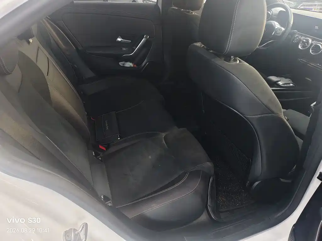 Mercedes-Benz A-Class — миниатюра 5