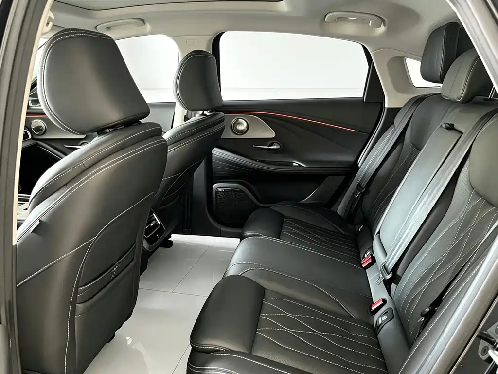 Chery Arrizo 8 — миниатюра 5