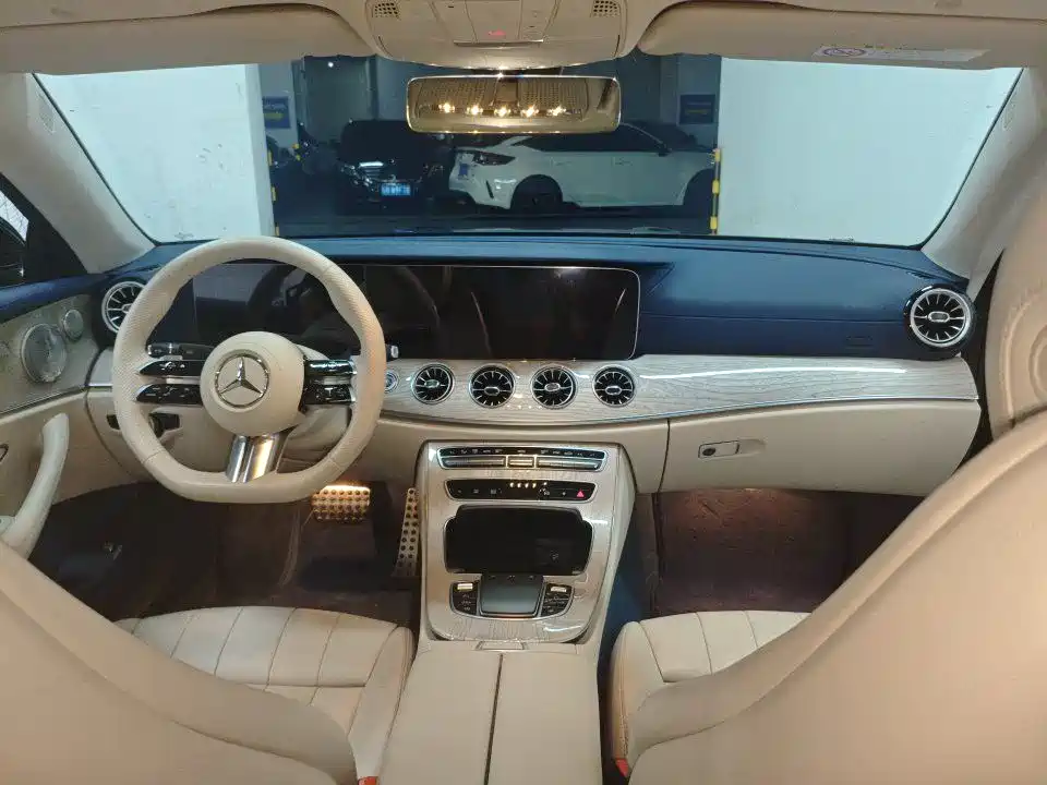 Mercedes-Benz E-Class E 2023 E 300