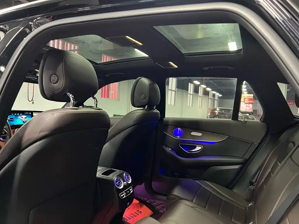 Mercedes-Benz GLC — миниатюра 17