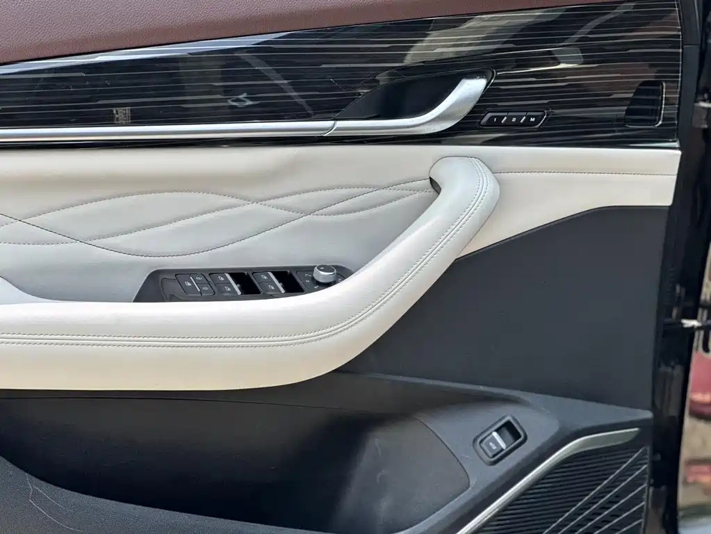 Geely Xingyue L — миниатюра 7