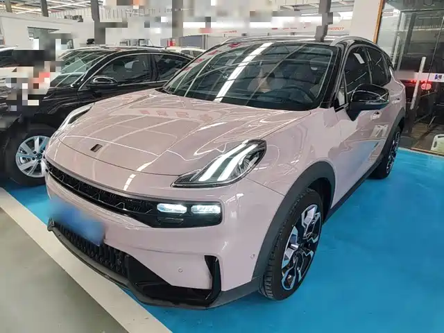 2024 Lynk & Co 06