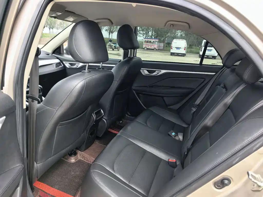 Geely Vision — миниатюра 9