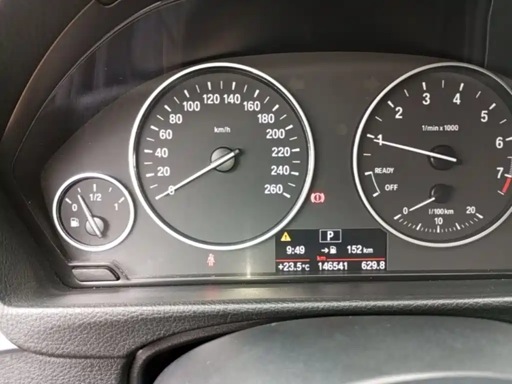 BMW 3 Series — миниатюра 12