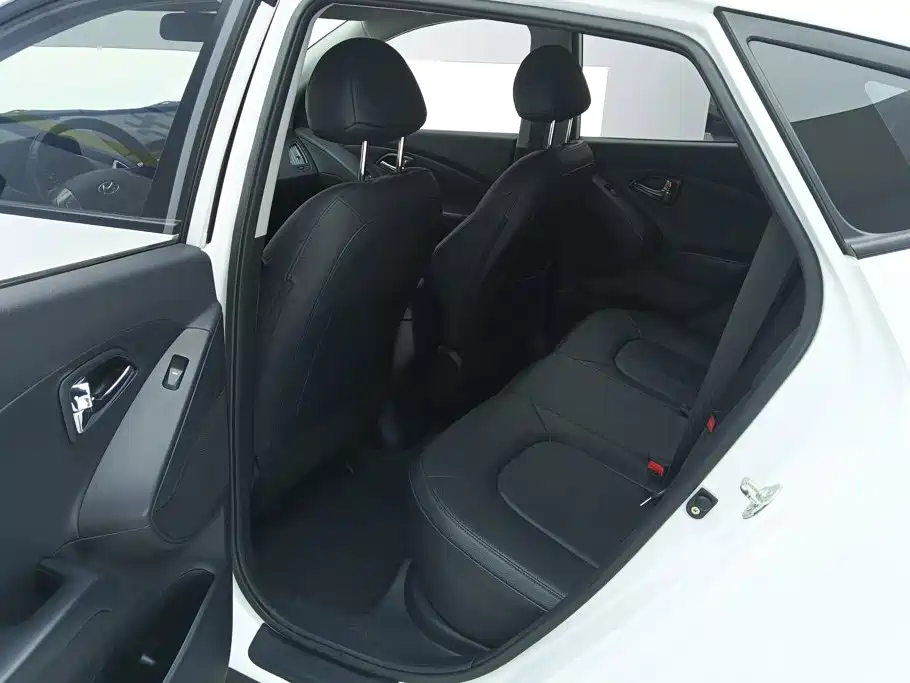 Hyundai ix35 — миниатюра 11