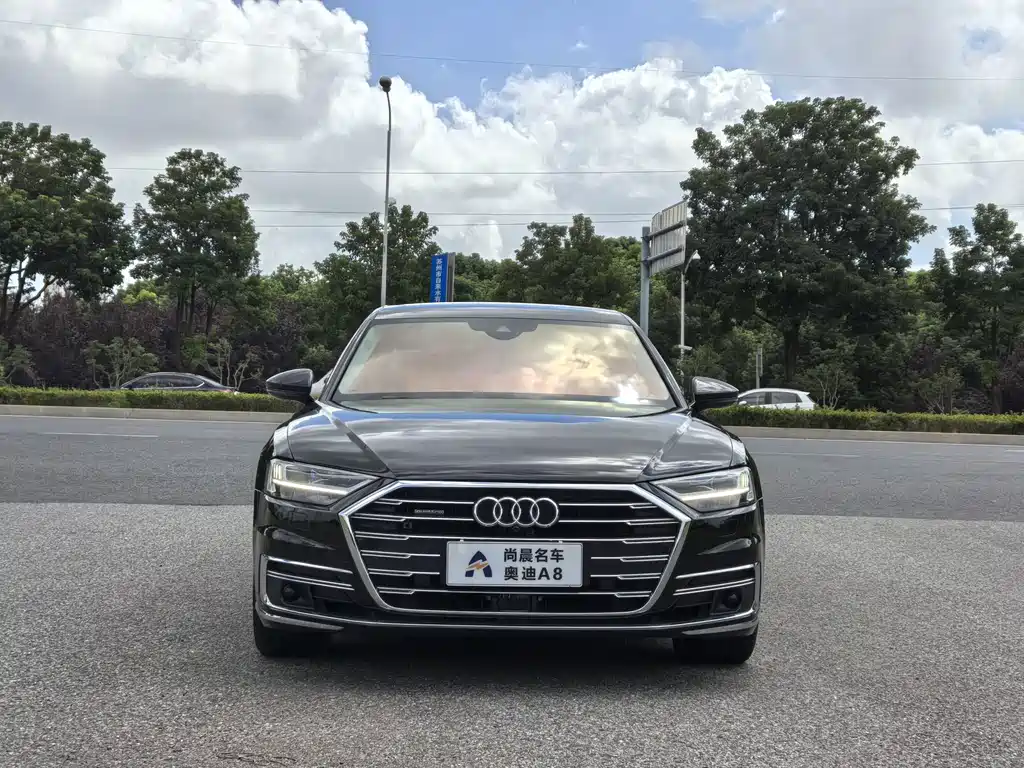 Audi A8 — миниатюра 2