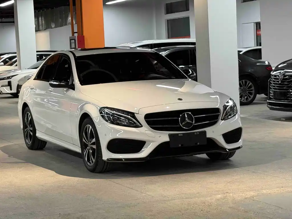 Mercedes-Benz C-Class — миниатюра 3