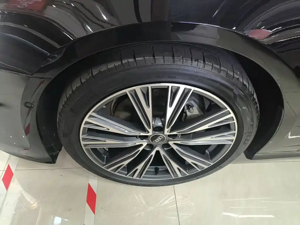 Audi A6L — миниатюра 23