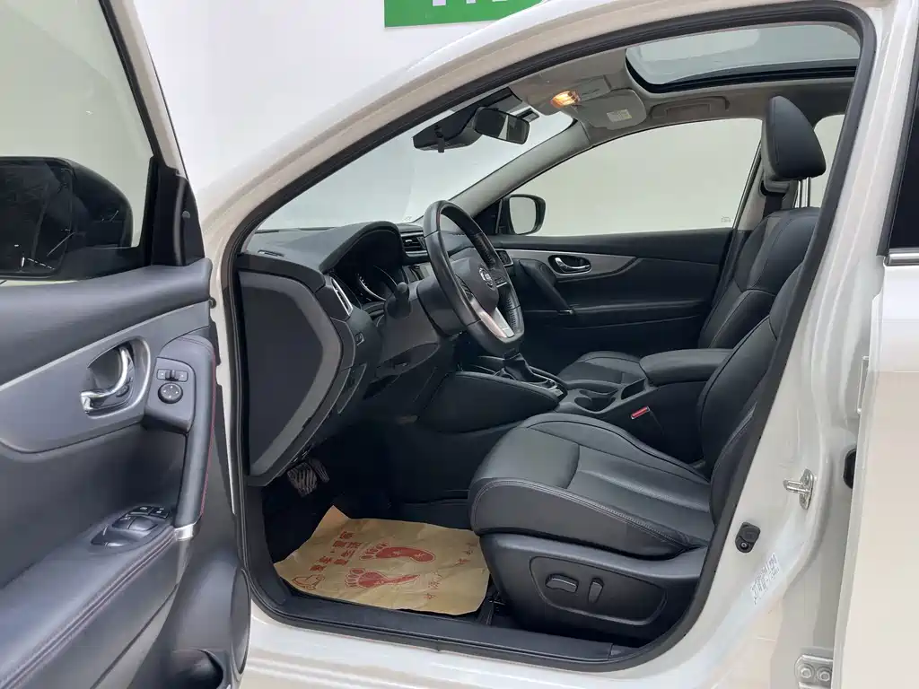 Nissan Qashqai — миниатюра 19