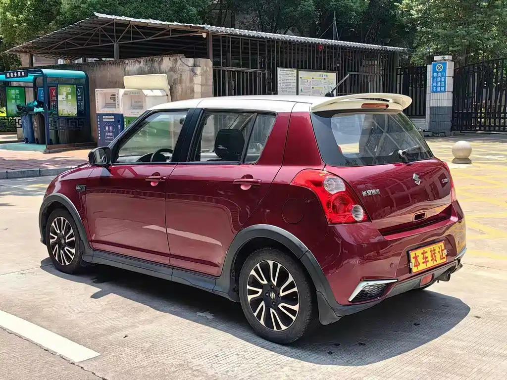 Suzuki Swift — миниатюра 8