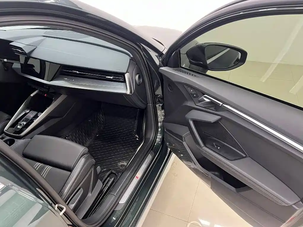 Audi A3 — миниатюра 10