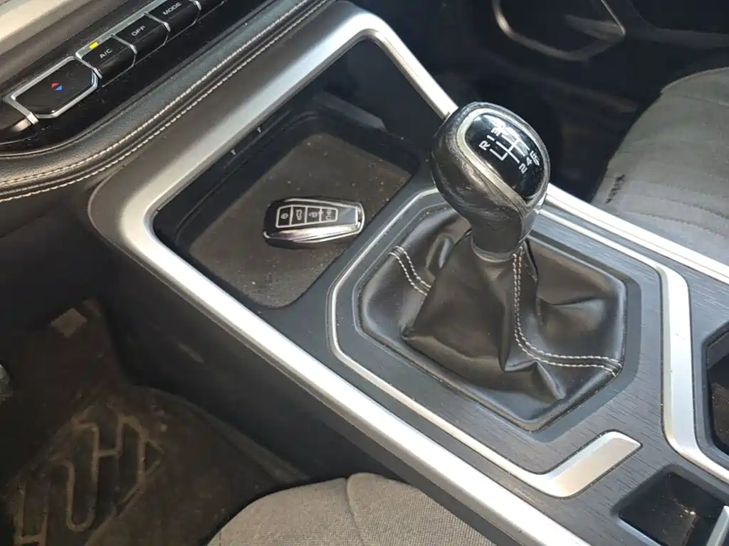 Geely Vision X6 — миниатюра 13