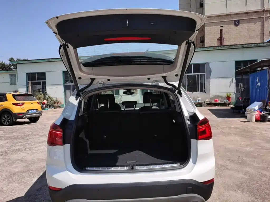 BMW X1 — миниатюра 19