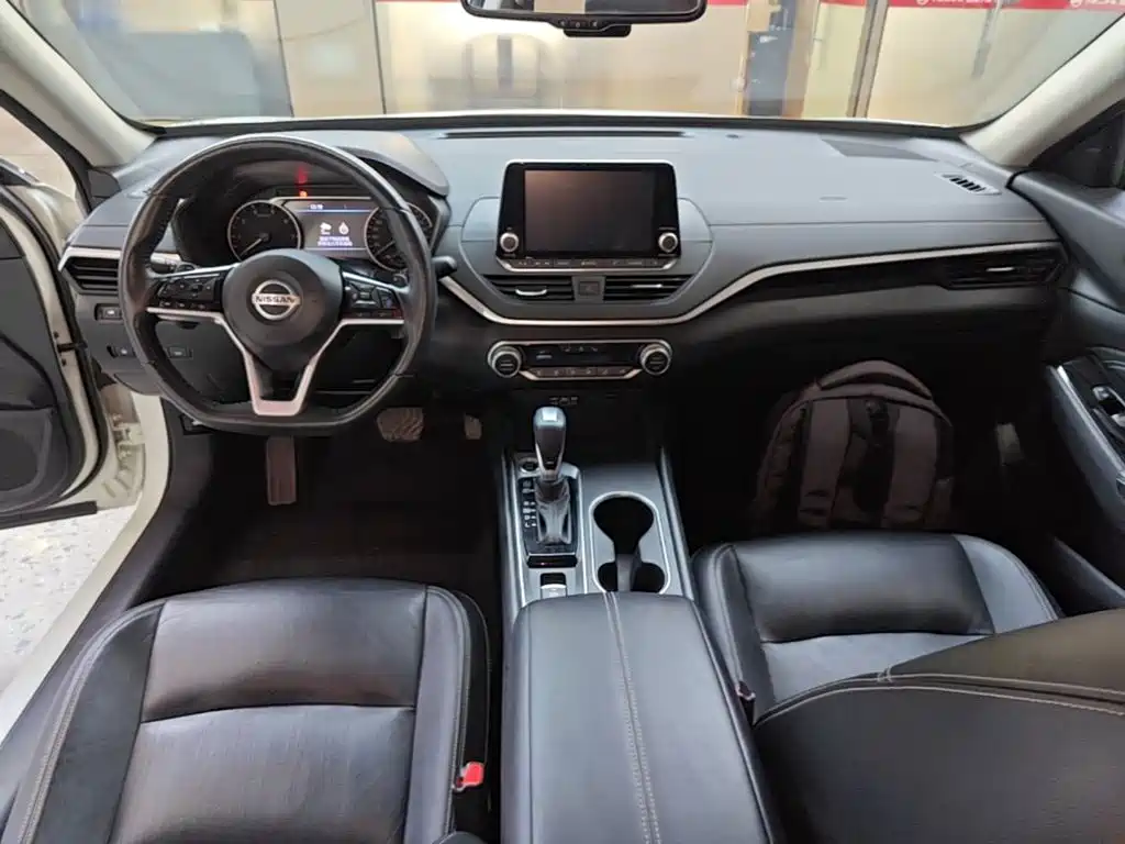 Nissan Teana — миниатюра 10