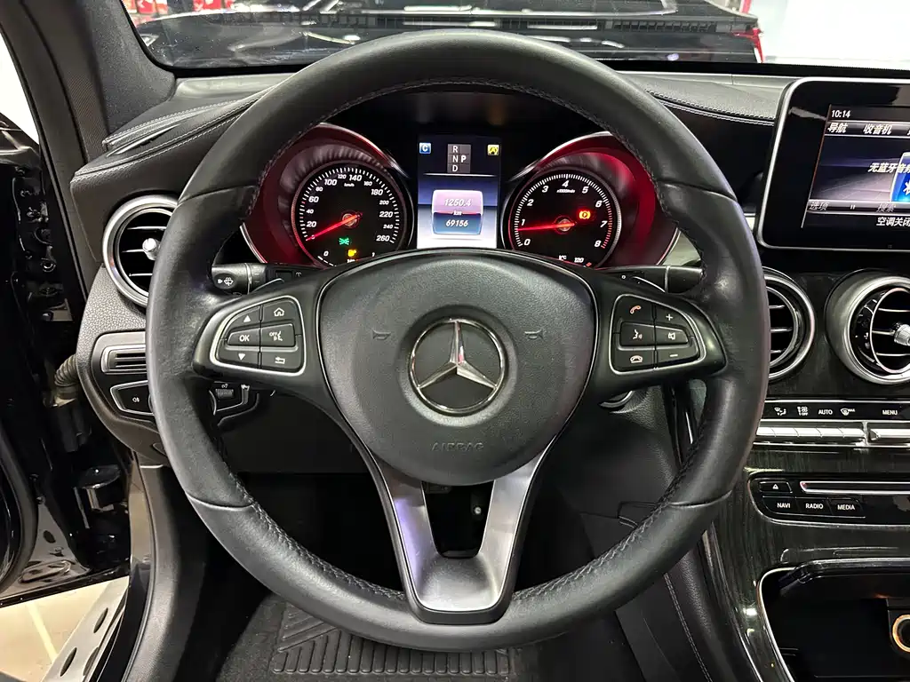 Mercedes-Benz GLC — миниатюра 9