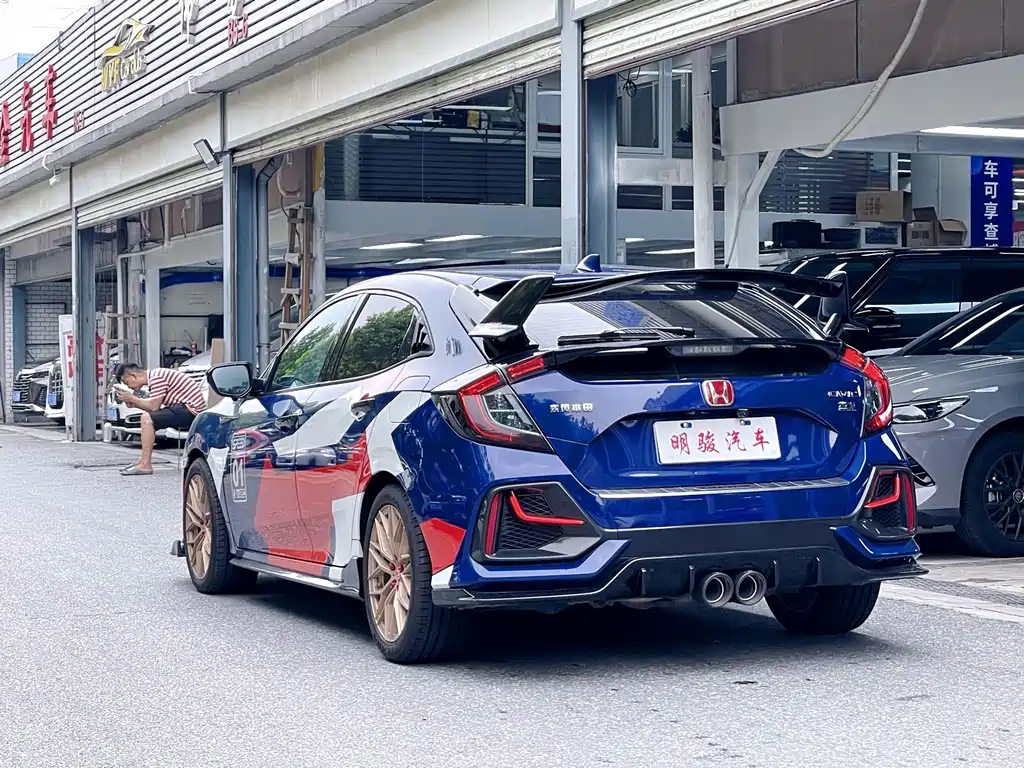 Honda Civic — миниатюра 4