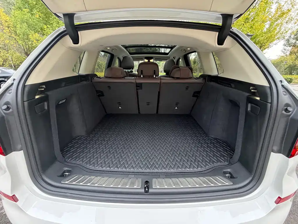 BMW X3 — миниатюра 9