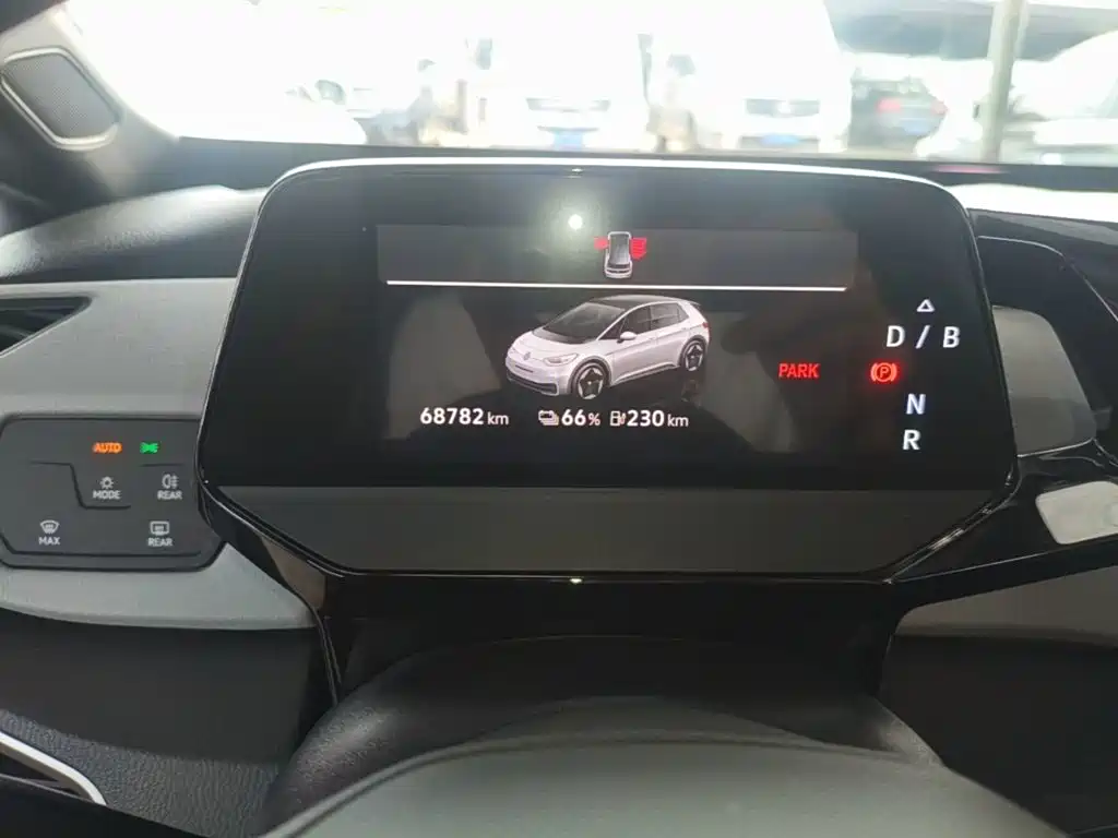 Volkswagen ID.3 — миниатюра 12