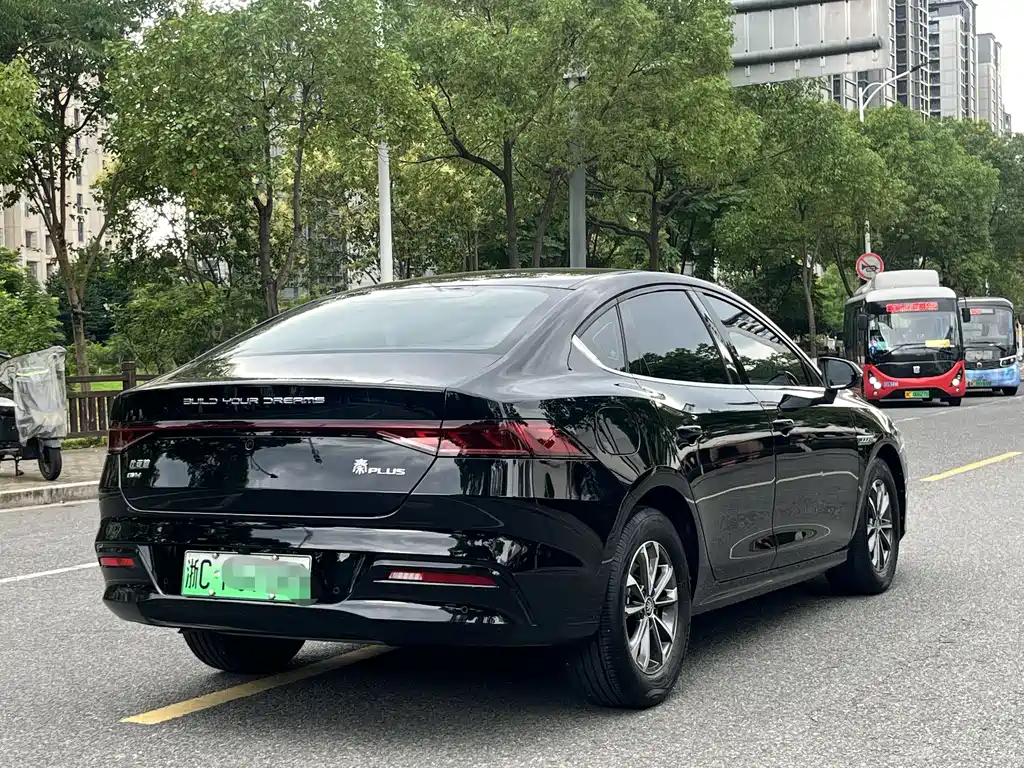 BYD Qin Plus PLUS 2023 Champion DM-i 55KM