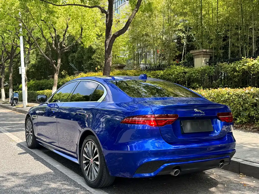 Jaguar XEL 2020 2.0T 200PS R-DYNAMIC Sport
