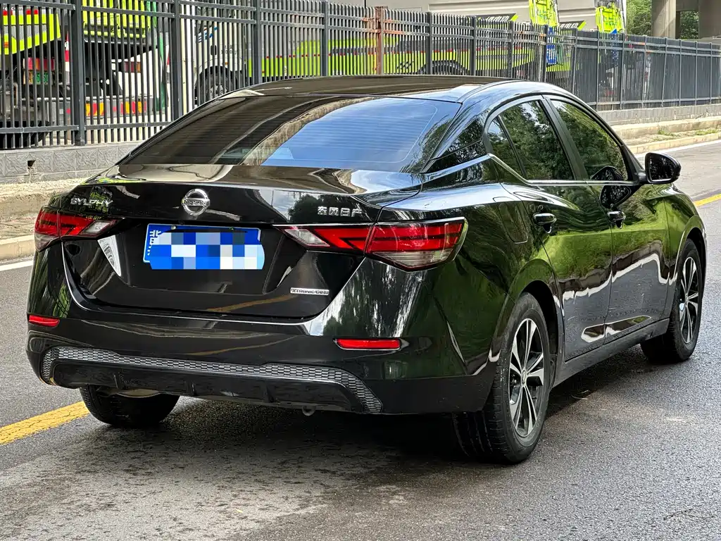 Nissan Sylphy — миниатюра 3