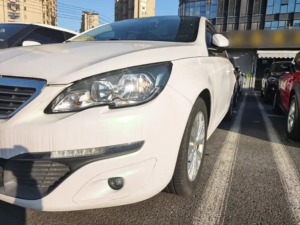 Peugeot 308S — миниатюра 24