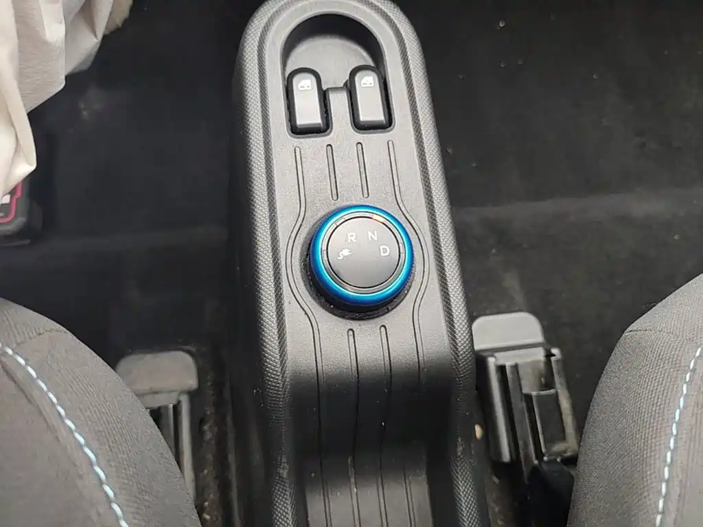 Wuling MINIEV — миниатюра 14