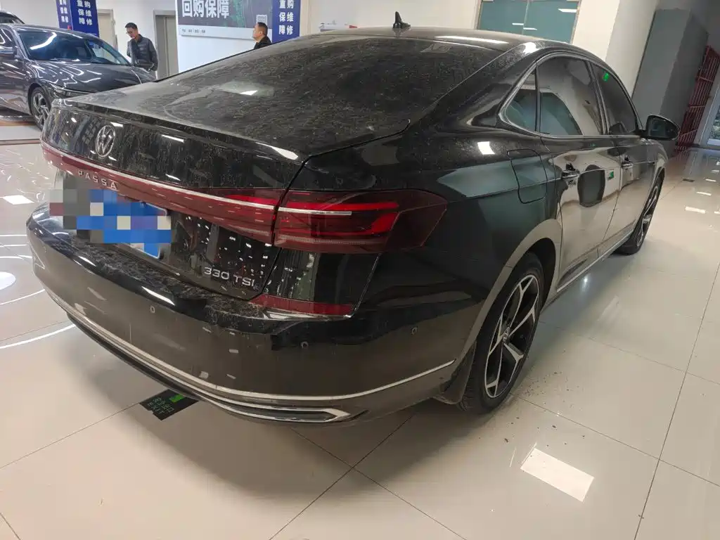 Volkswagen Passat — миниатюра 4