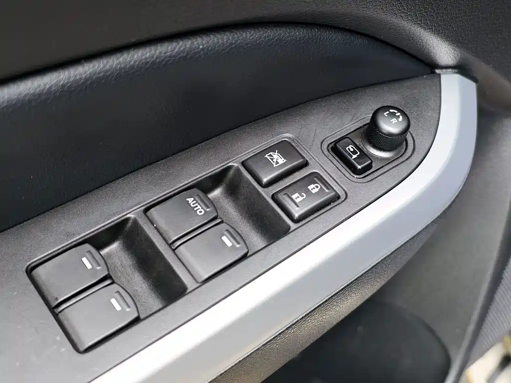 Suzuki Vitara — миниатюра 13
