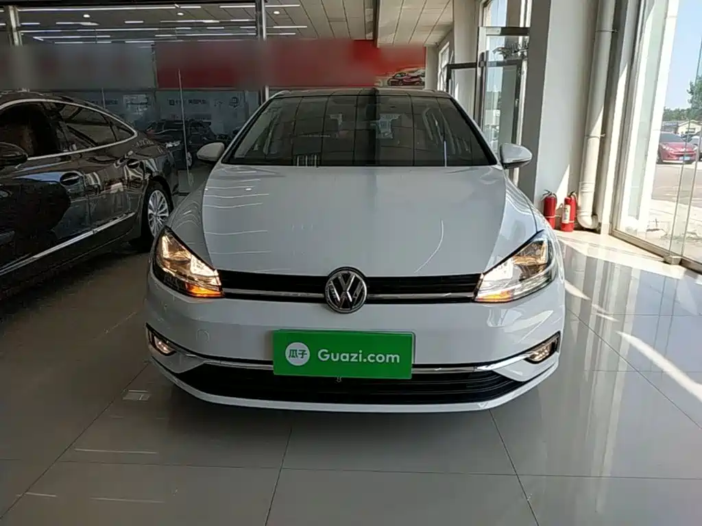 Volkswagen Golf — миниатюра 3