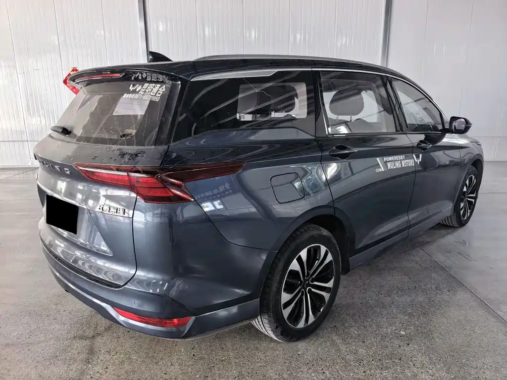 Wuling Victory — миниатюра 4