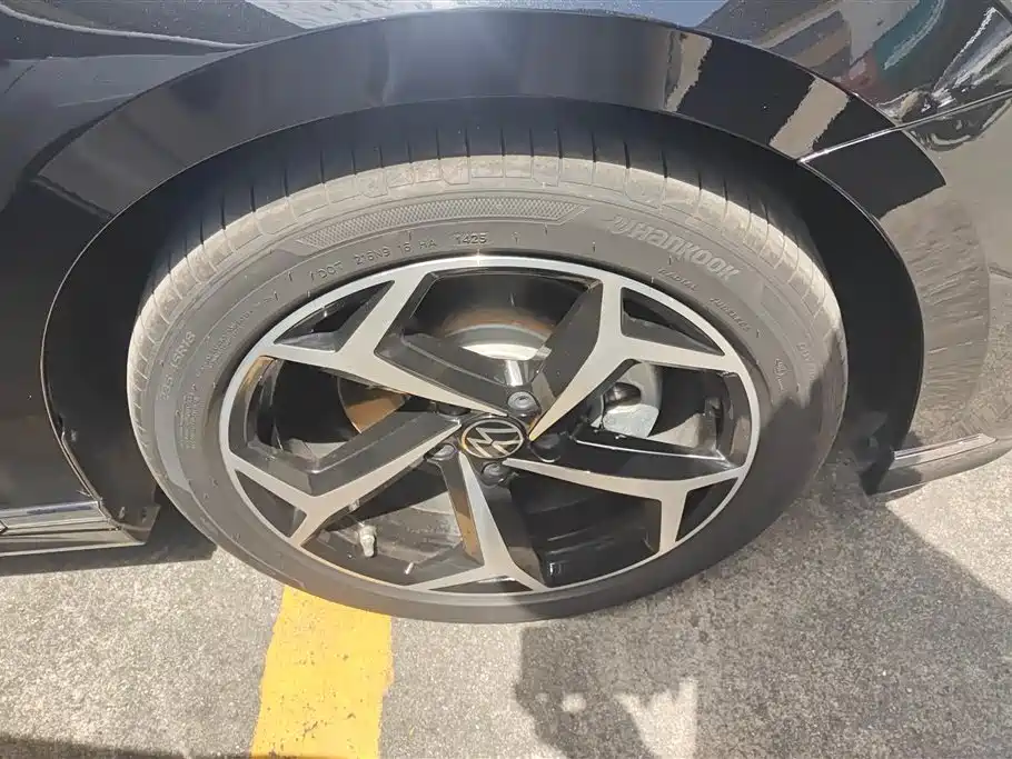 Volkswagen Magotan 2025 330TSI DSG Luxury