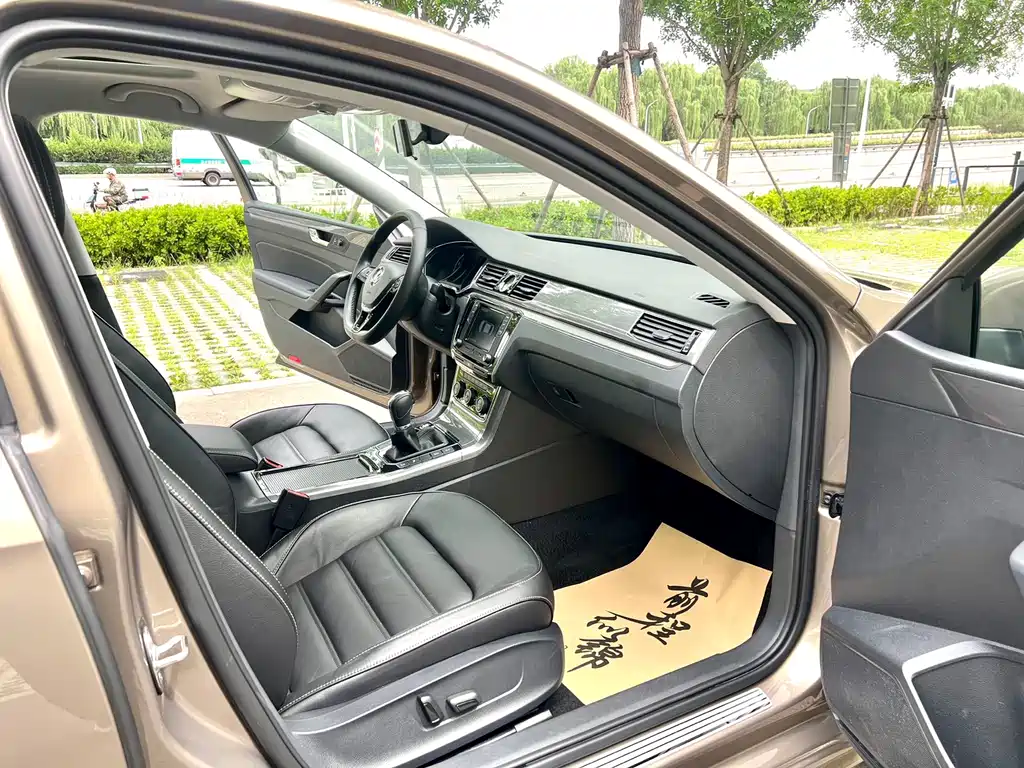 Volkswagen Passat — миниатюра 15