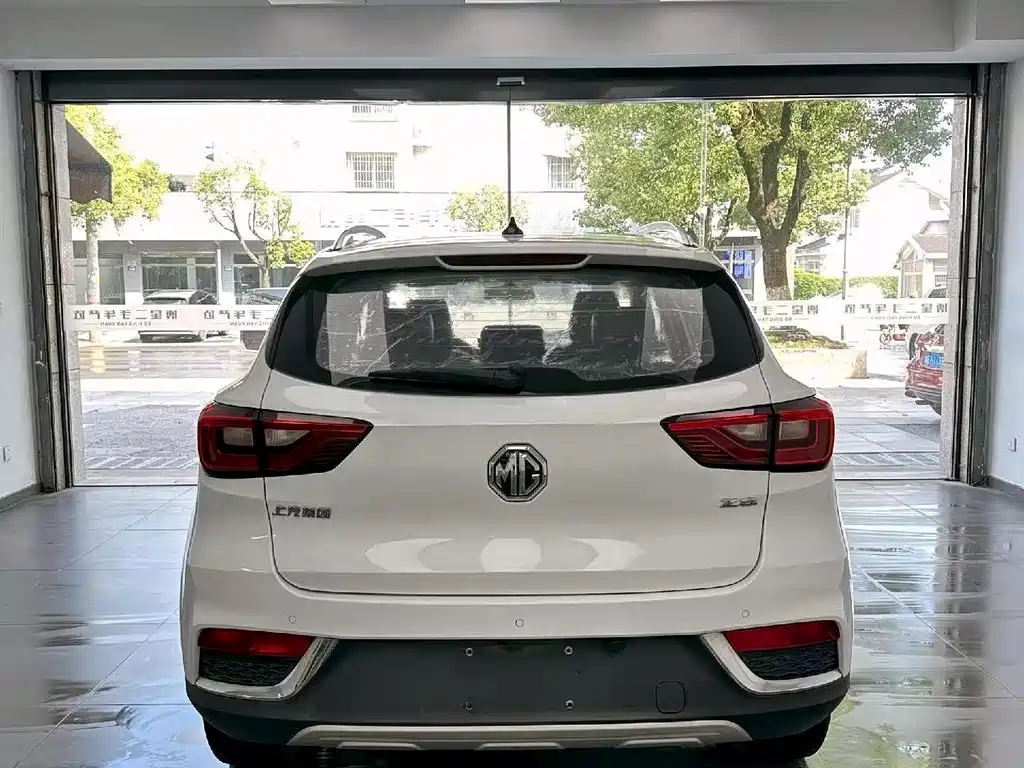 MG ZS — миниатюра 8