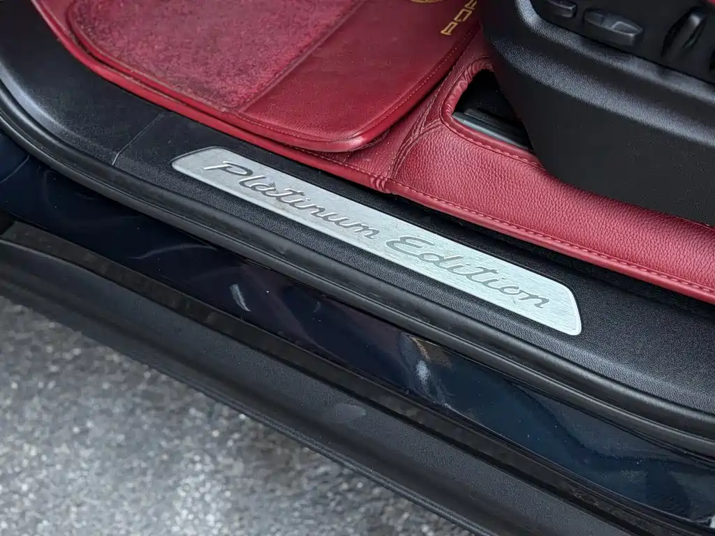 Porsche Cayenne — миниатюра 40
