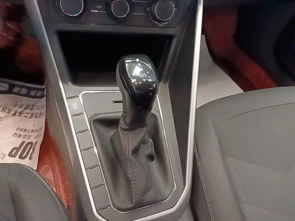 Volkswagen Polo — миниатюра 14