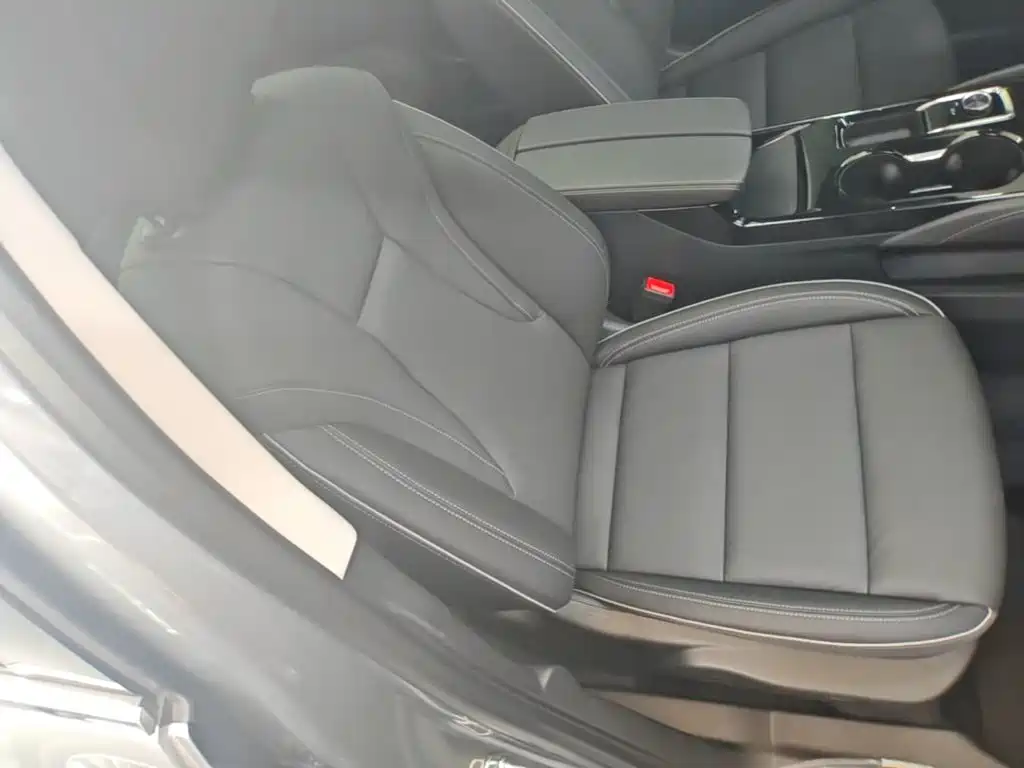 Buick Envision Plus — миниатюра 25