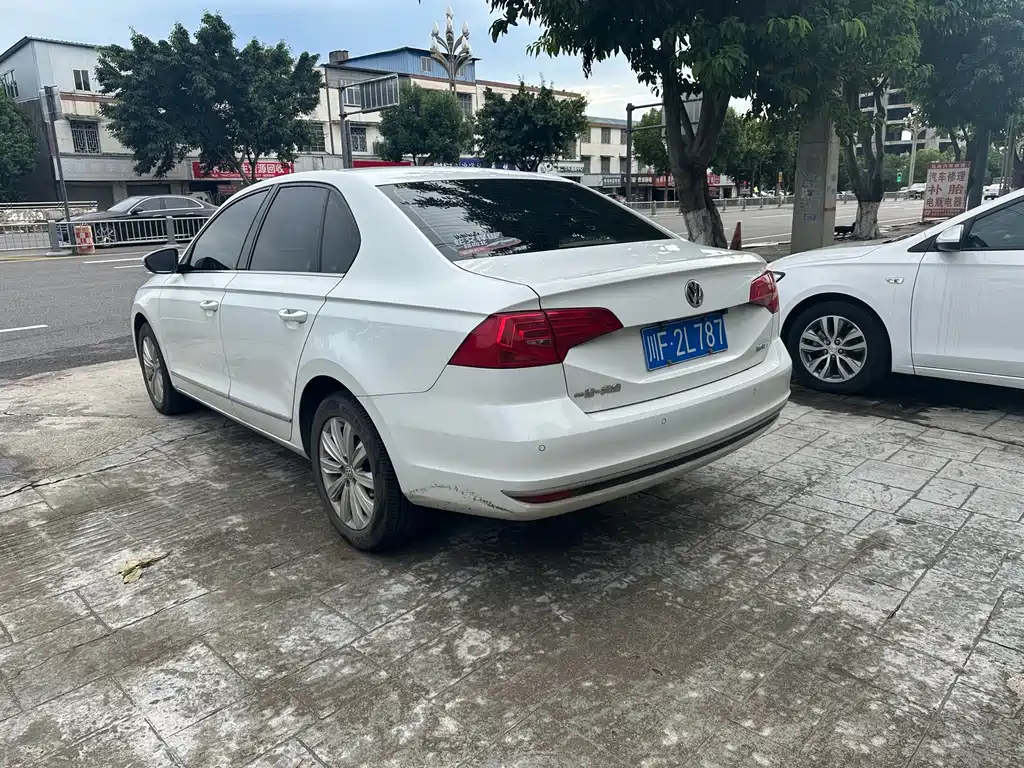 Volkswagen Bora — миниатюра 5