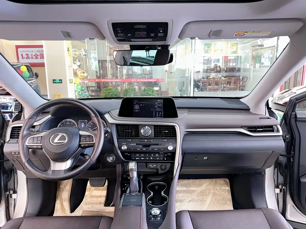 Lexus RX — миниатюра 14