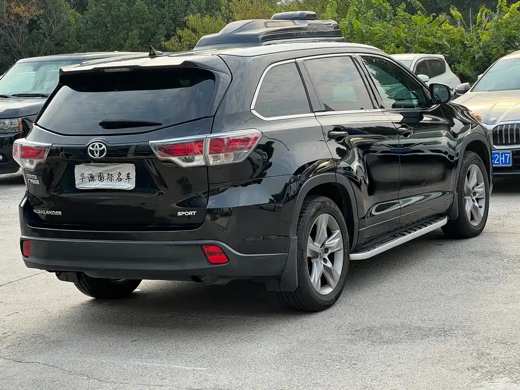 Toyota Highlander — миниатюра 15