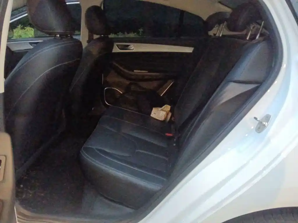 Chery Arrizo 5 — миниатюра 15