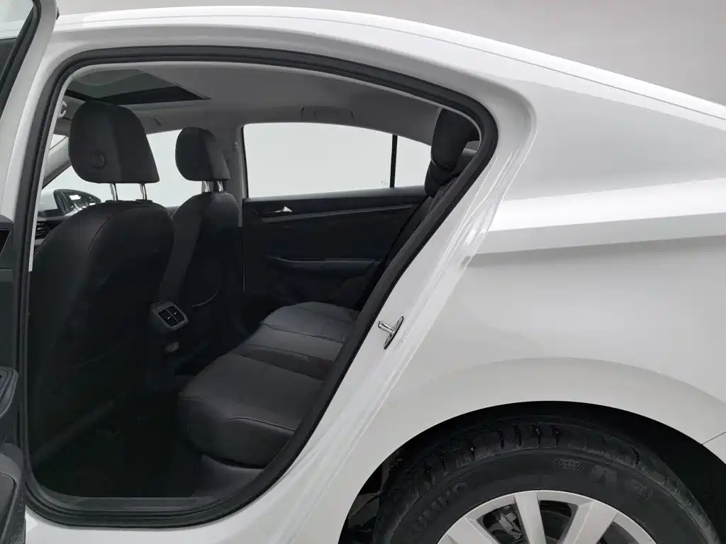 Volkswagen Bora — миниатюра 15